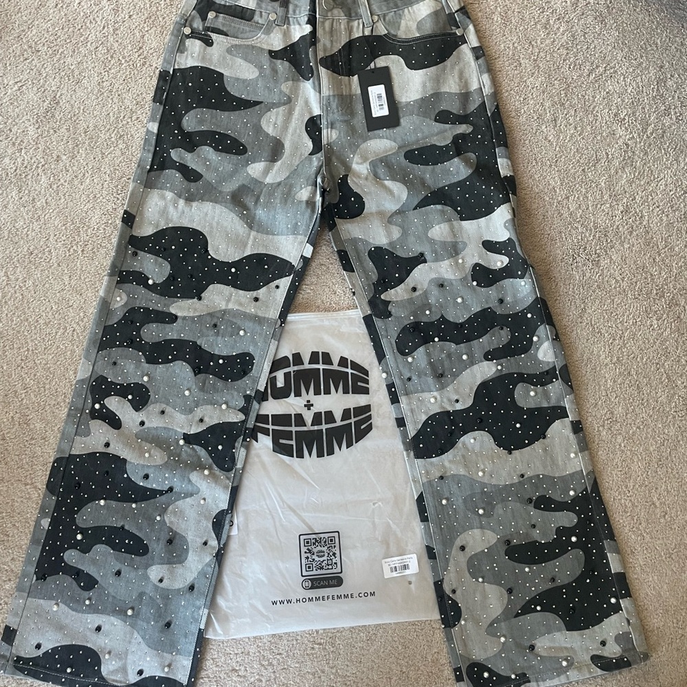 Homme Femme Rhinestone Jeans size 30